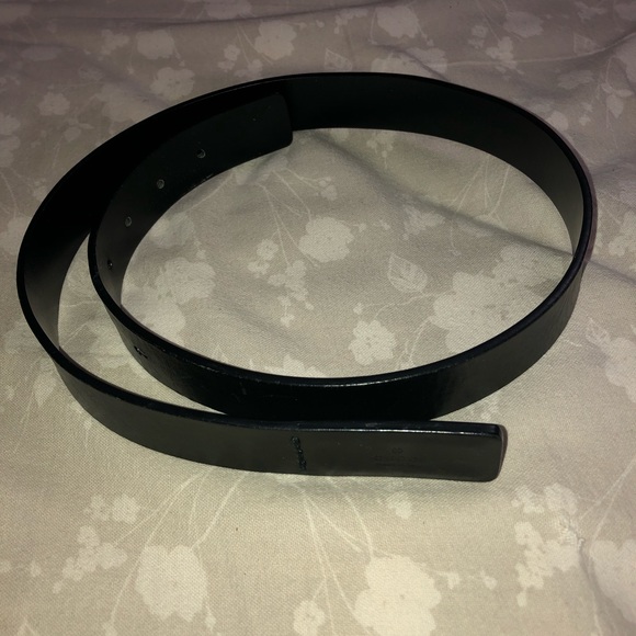 🌟FLASH SALE🌟 Authentic Gucci Belt - Picture 3 of 5